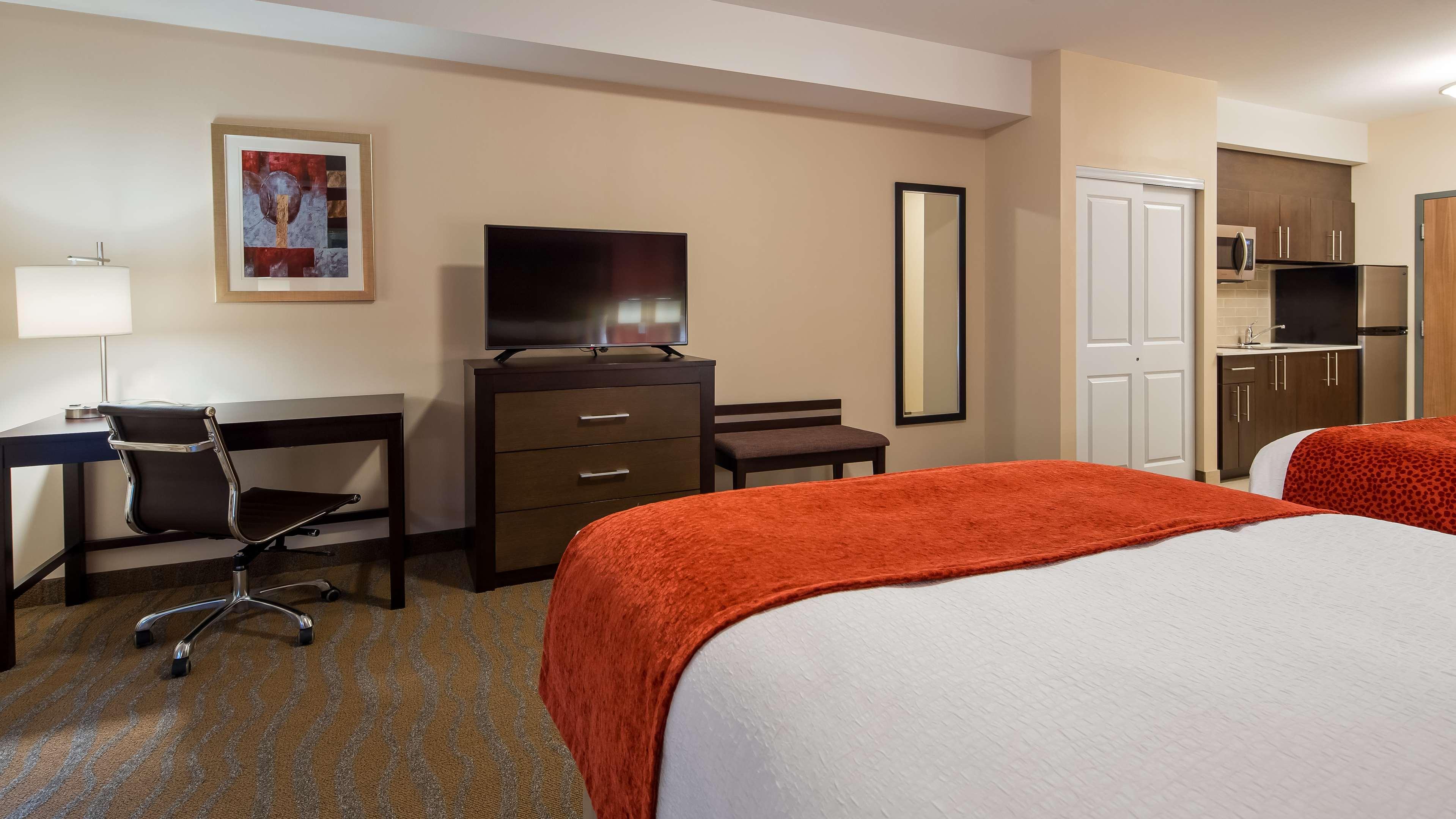 Best Western Plus Merritt Hotel Esterno foto