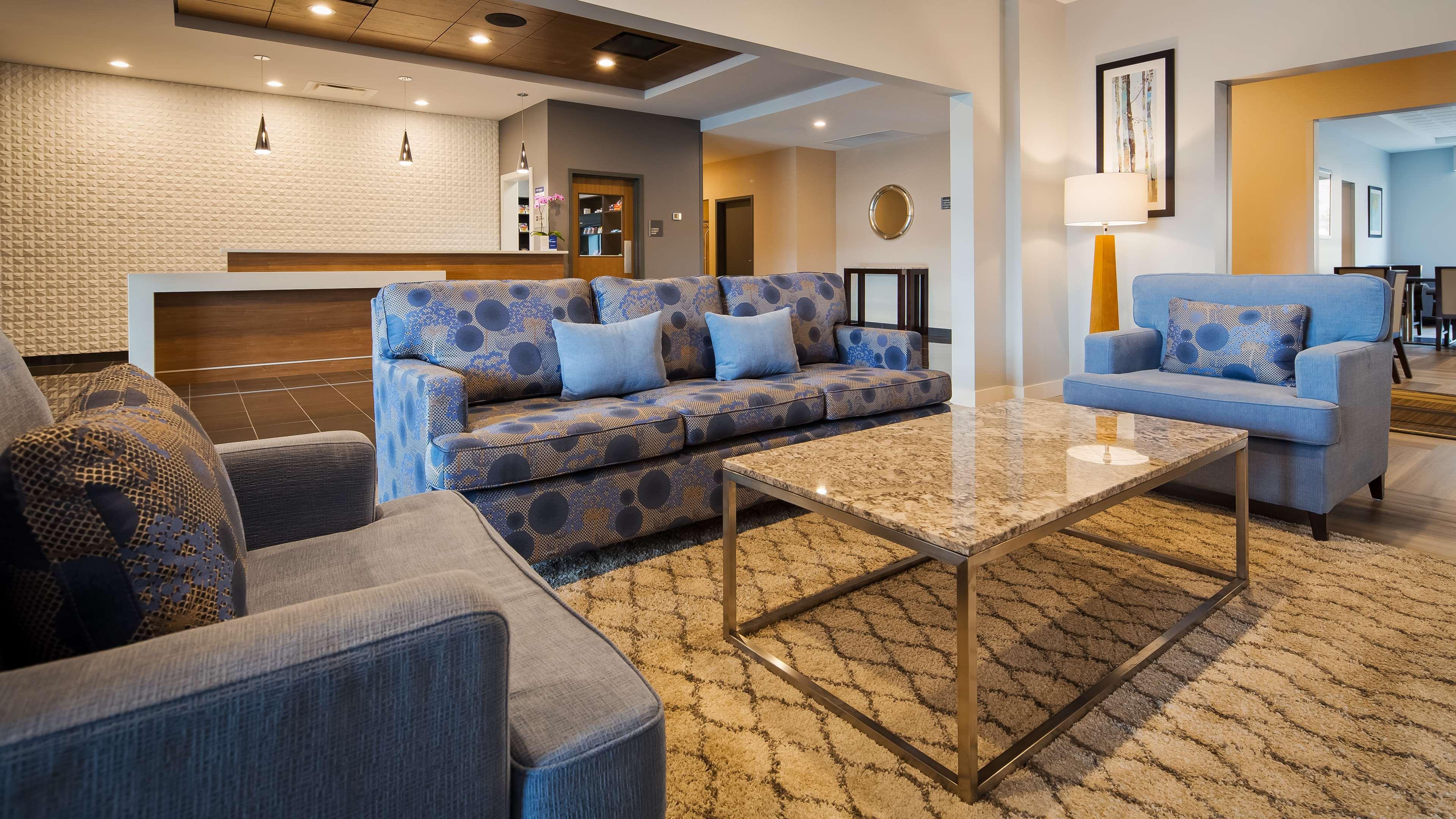Best Western Plus Merritt Hotel Esterno foto